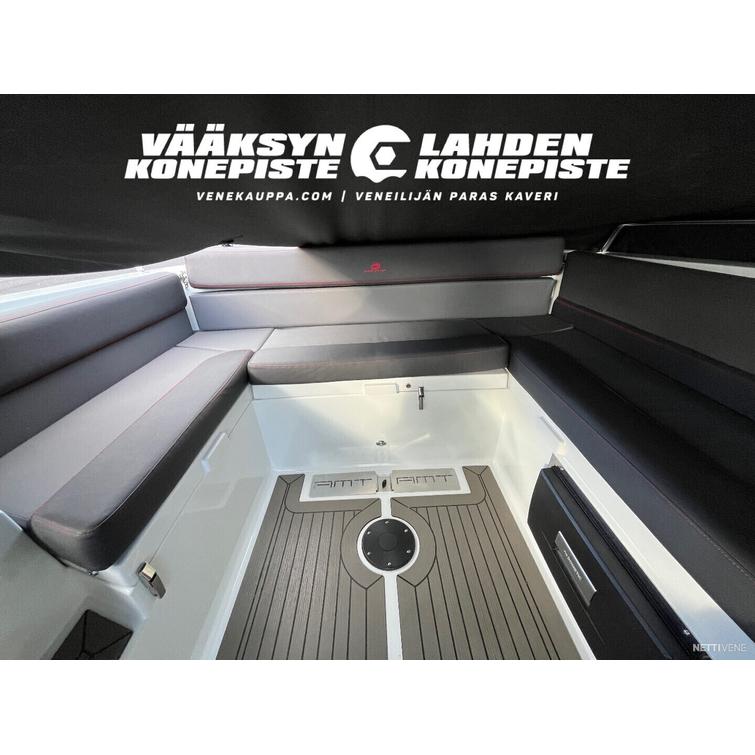 AMT 210 DC + Yamaha F150 XB