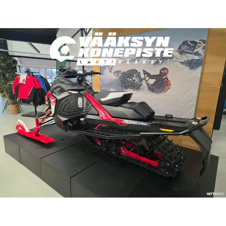 Lynx Rave RE 600RR E-TEC 3300 mm, 10.25in. Touchscr.Display