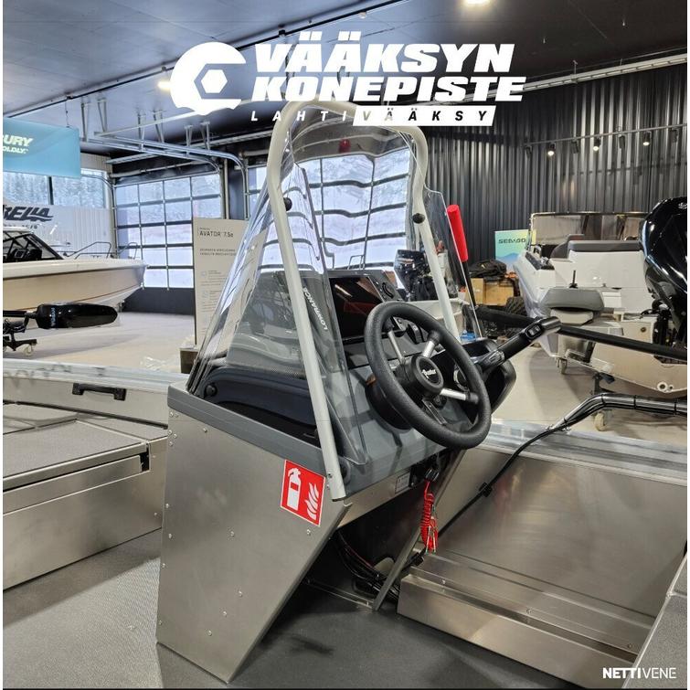 Buster M1 Fishing Ed + Yamaha F40 FELT