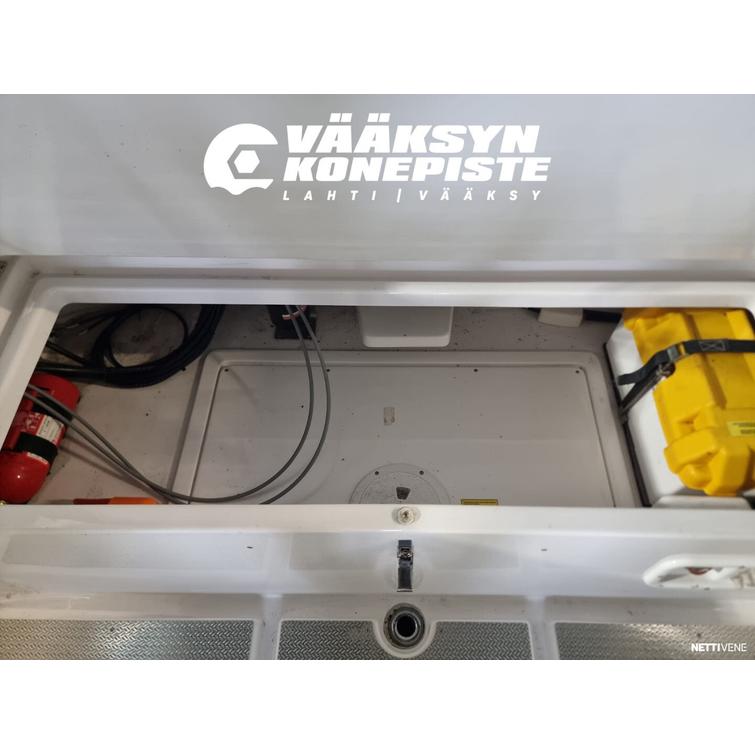 Falcon BR 6 + Mercury F115