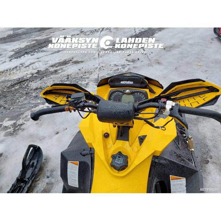 Ski-Doo MX Z Männät ja matto vaihdettu !!